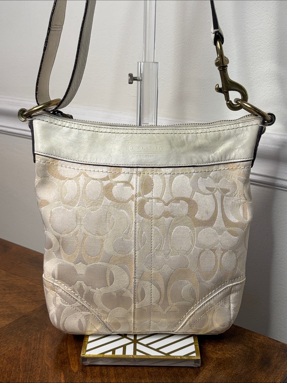 Coach Vintage Optic Signature C Crossbody/Shoulder in Jacquard w/ Leather Trim - Picture 3 of 16